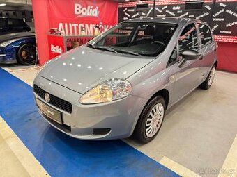 Fiat GRANDE PUNTO 1.25i 51kW. 5x dveří RV 2012 MÁLO KM