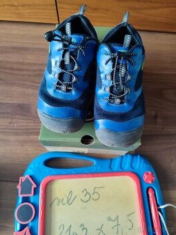 Tenisky keen 35