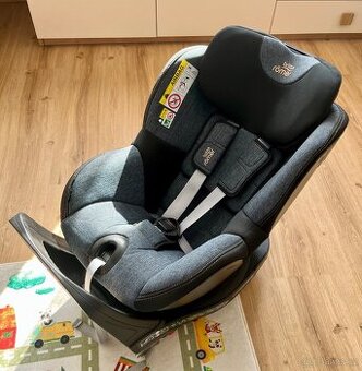 Britax Römer Swingfix M i-Size v barvě Blue Marble