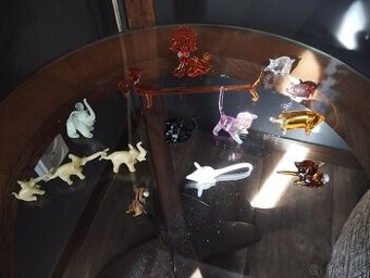 skleněné figurky zvířátek