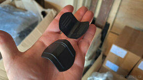 Plastové ochranné rohy, 1250 ks balení, nové