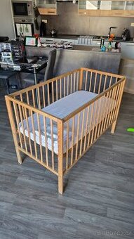 Dětská postýlka