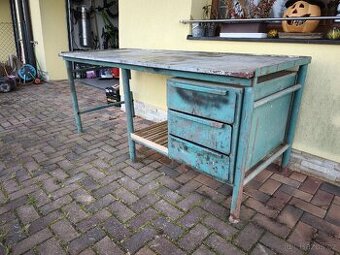 Prodám dílenský stůl 200x81cm