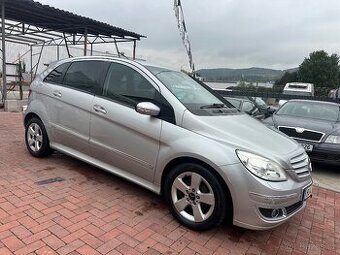 ///// Mercedes-Benz B180CDI 80kw AUTOMAT , slušný stav /////