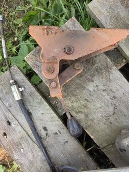 Multicar m25 zajištění kabiny