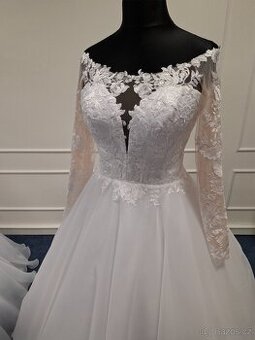 Svatebni saty velikost 36.