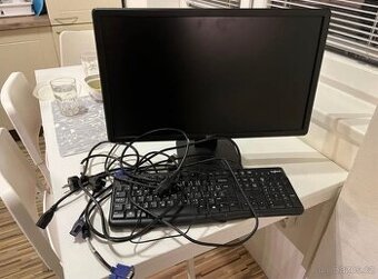 Monitor DELL s klávesnicí