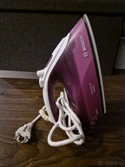 Žehlička + žehlicí prkno