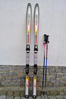 Lyže carvingové zn.Fischer 177cm možno vč. hůlek + vak -