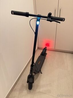 Elektrická koloběžka - Ninebot
