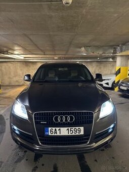 AUDI Q7 (Vyměním)