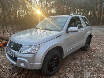 Suzuki Grand Vitara 1.6i 2010
