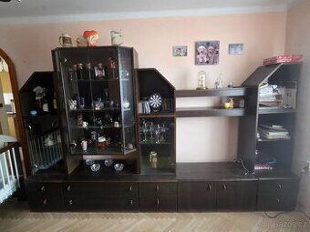 Stará obývací stěna