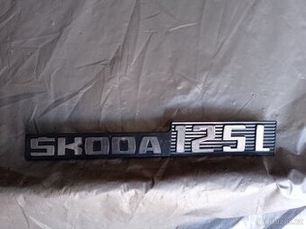Škoda 125L nápis