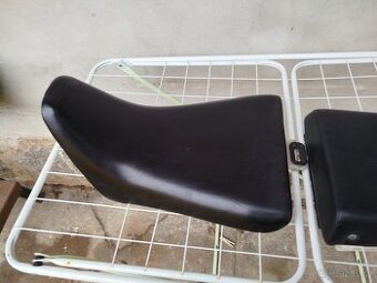 Sedačky Yamaha fzr 600 1991  3he
