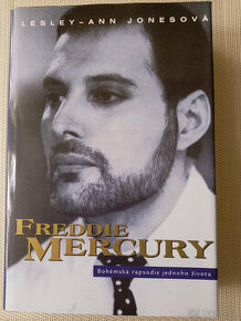 Freddie Mercury/ 2 knihy - 1