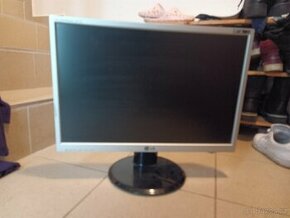 LCD monitor 22" LG L226WTQ-SF - 1