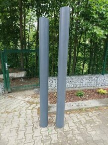 Silnostěnné ocelové sloupy na bránu