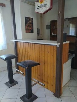 bar
