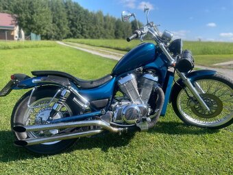 Suzuki intruder 800 - 1