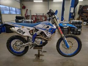 TM EN 300Fi 4T 2023