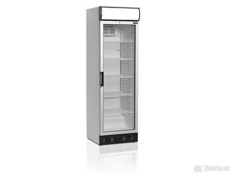 PROSKLENÁ LEDNICE NA NÁPOJE FSC 1380 TEFCOLD