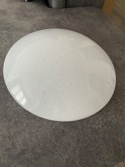 LED stropní svítidlo