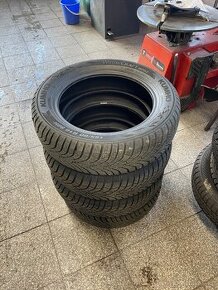 Pneumatiky 185/60R16 Kumho WinterCraft WP52