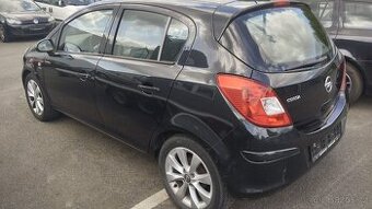 Opel Corsa D 1.4 16v 2013