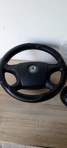Prodám na Škoda octavia 2 volant s airbagem
