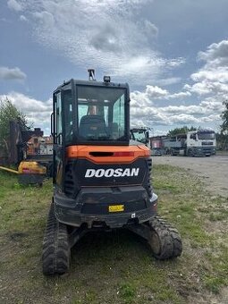 Doosan DX35Z, 3.8 t​