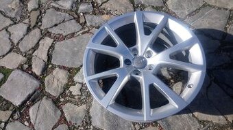 prodám NOVÁ ORIGINÁL al kola 19 5x112 na AUDI