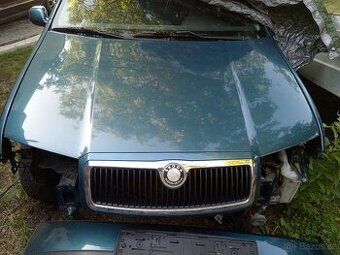 Kapota s maskou Škoda fabia 1