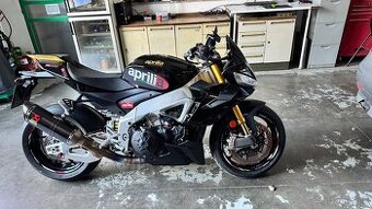 Aprilia Tuono V4 1100 factory,2022,10tis.km
