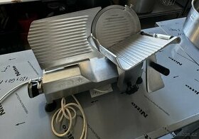 Nářezový stroj 250mm