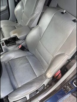 Interiér bmw e46 sedan