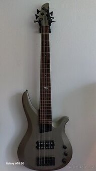 Nabízím šestistrunnou baskytaru Yamaha RBXJM2