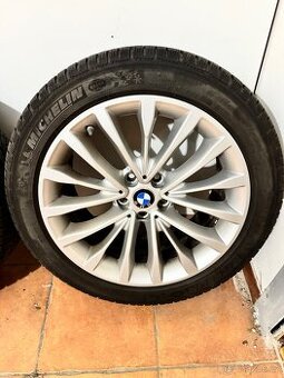 ORIGINAL ALU KOLA BMW 5 G30 G31 245/45/18 zimní pneu micheli