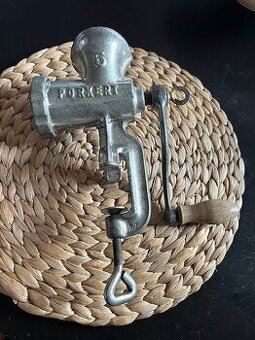 Staré mlýnky na maso 3ks