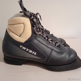 běžecké dětské boty č.36  - Nordic 75