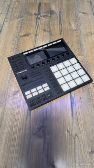 Maschine MK3 + originální pouzdro