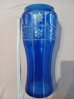 Midrá broušená váza