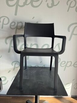 Stůl kavárenský se 4 židlemi