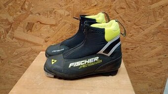 Boty na běžky FISCHER XC ULTIMATE na NNN, vel. 35, délka sté