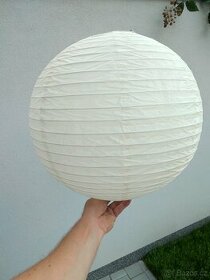 Papírový lustr