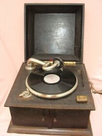Starý krásný saloní gramofon +desky