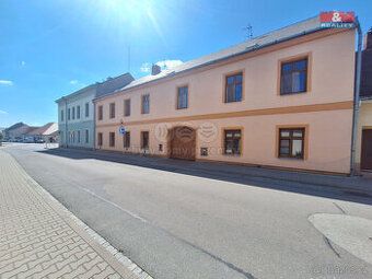 Pronájem bytu 2+1 v Chlumci nad Cidlinou, ul. Husova