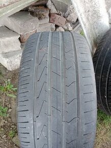 Pneu hankook