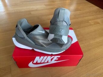 Nike GO FLYEASE - vel. 44