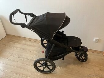 Thule Urban Glide 2 kočárek black on black